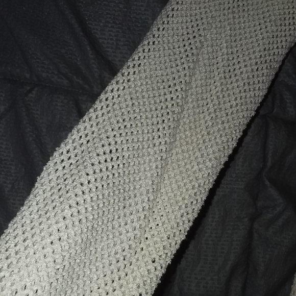 Mesh BCBGMaxazria color block women's top - Picture 4 of 7